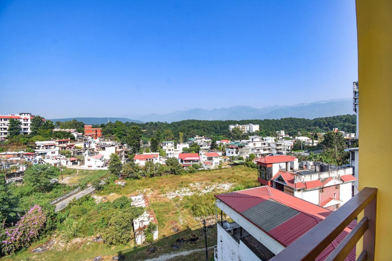 Bzoie heritage Dehradun Buitenkant foto
